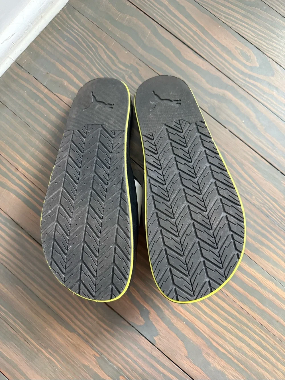 PUMA Fenty Slides - Picture 4 of 4